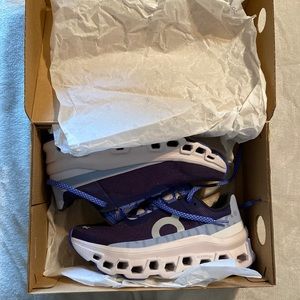 ON-RUNNING Cloudmonster for Women